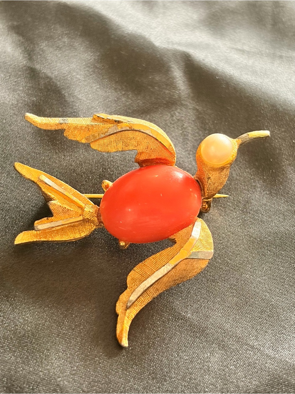 Vintage Jelly Belly bird Brooch signed BSK